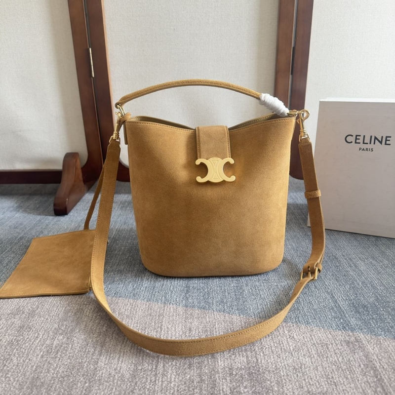 Ce1i*e bucket bags